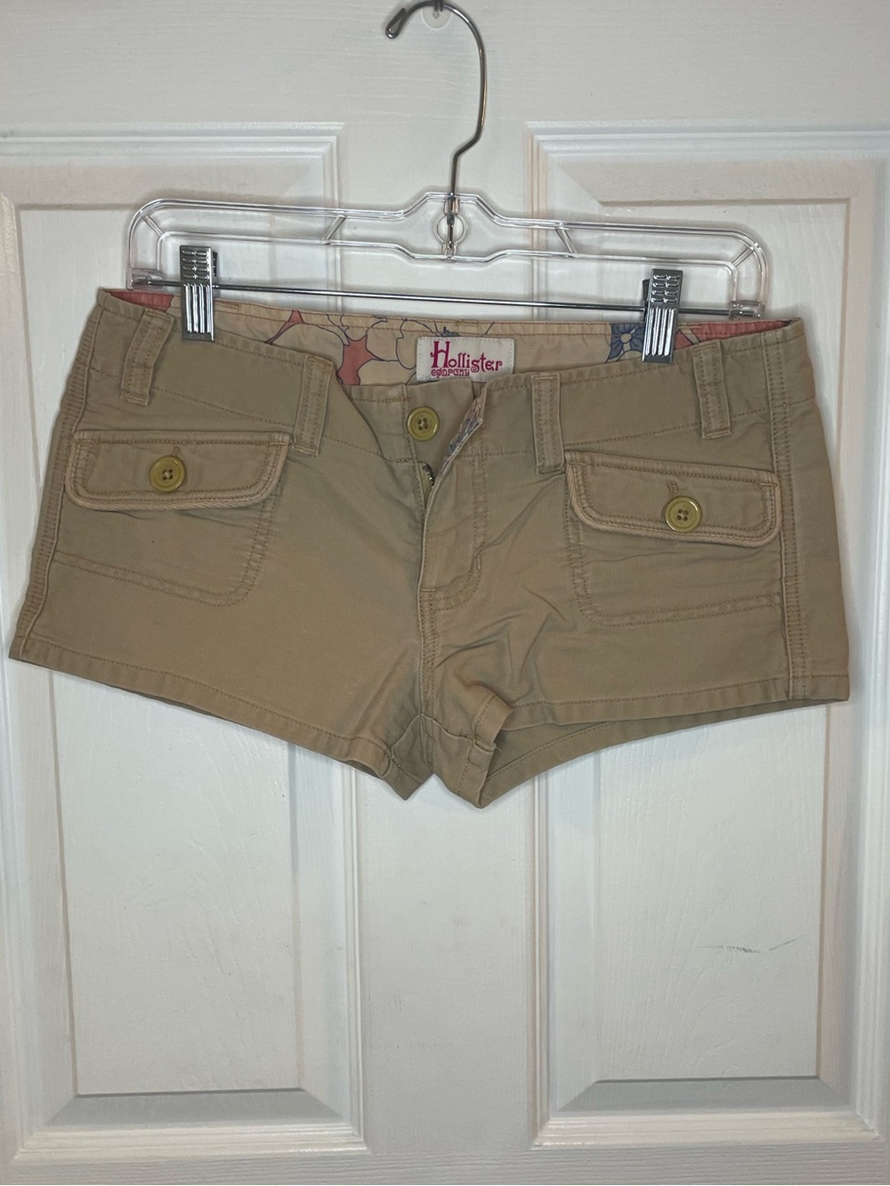 Vintage Hollister Tan Low-Rise Super Short Cargo Jean Shorts